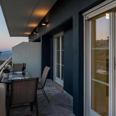 Chroma Lodge Rafina ภายนอก รูปภาพ