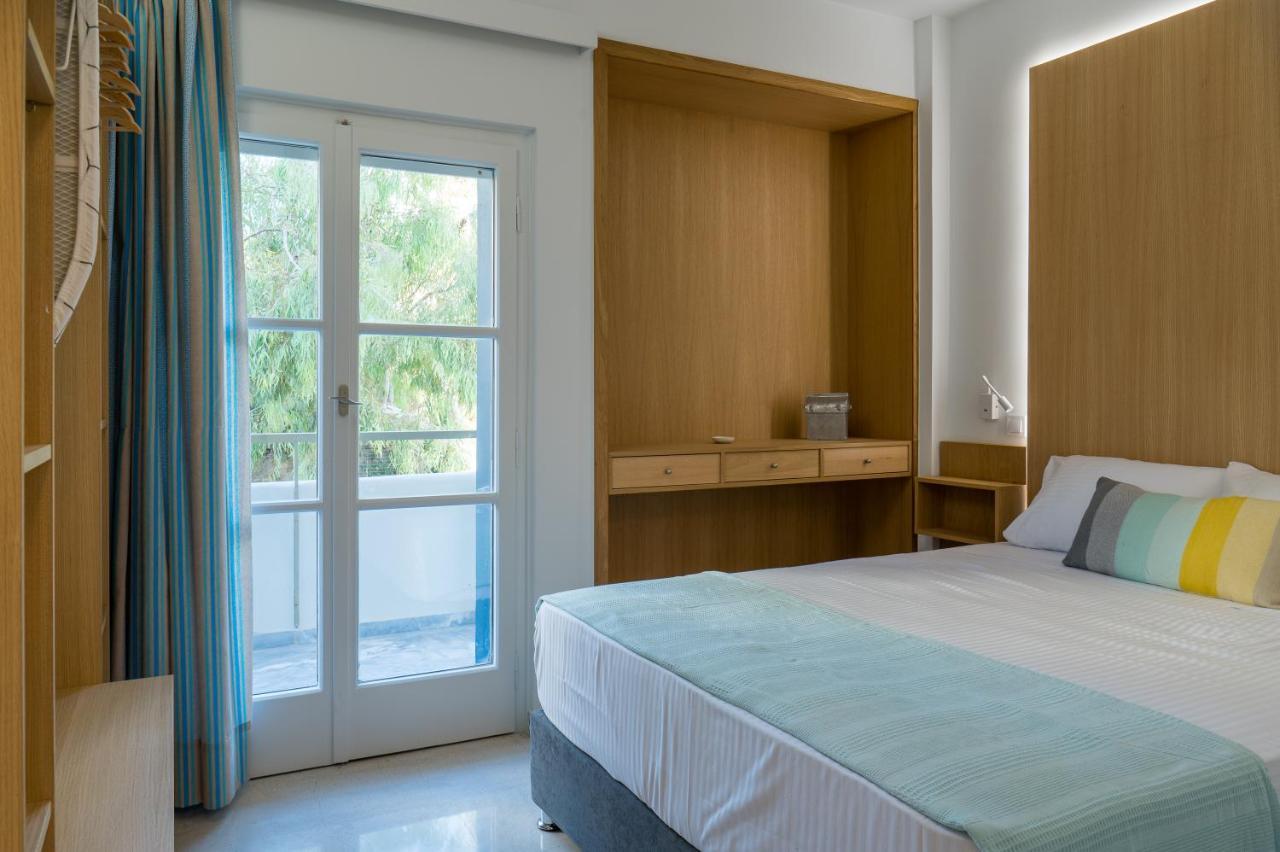 Chroma Lodge Rafina ภายนอก รูปภาพ