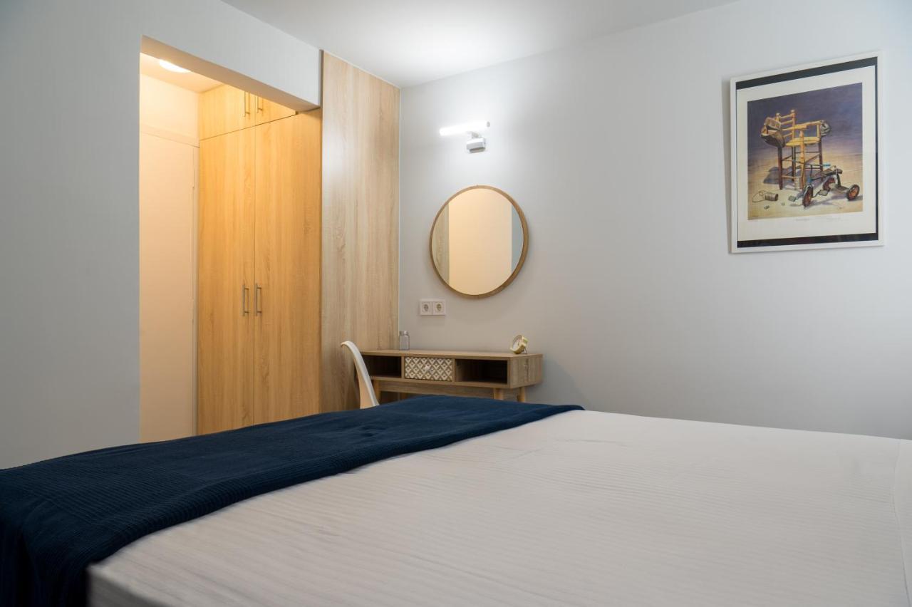 Chroma Lodge Rafina ภายนอก รูปภาพ